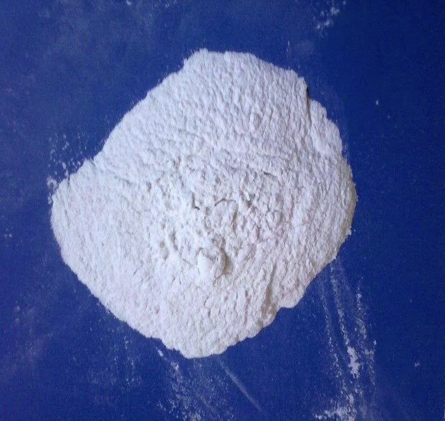 के बारे में नवीनतम कंपनी का मामला उद्योग की चुनौतीः उच्च आर्द्रता का पीवीसी फिटिंग सतह की गुणवत्ता पर प्रभाव